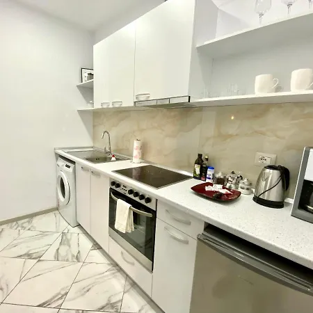 Experience, Authentic In The Heart Of Old Apartment