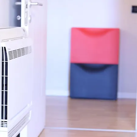 Daire Experience At The New Bazaar *