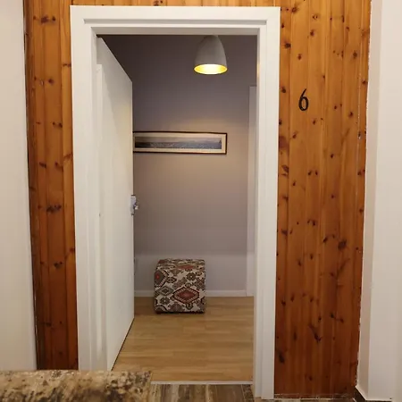 Experience At The New Bazaar