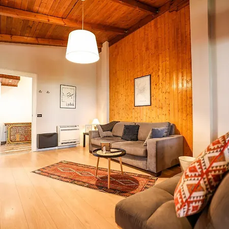 Apartment Experience At The New Bazaar *