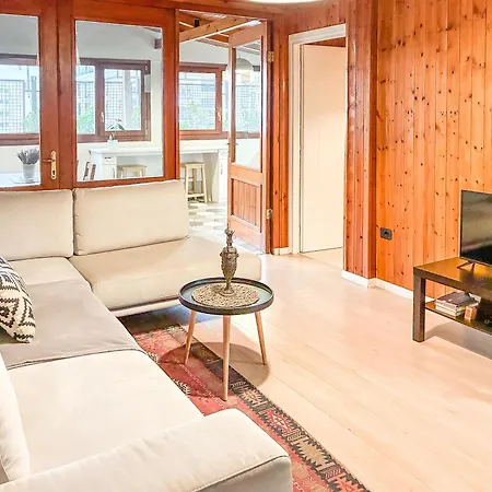 Experience At The New Bazaar Tirana