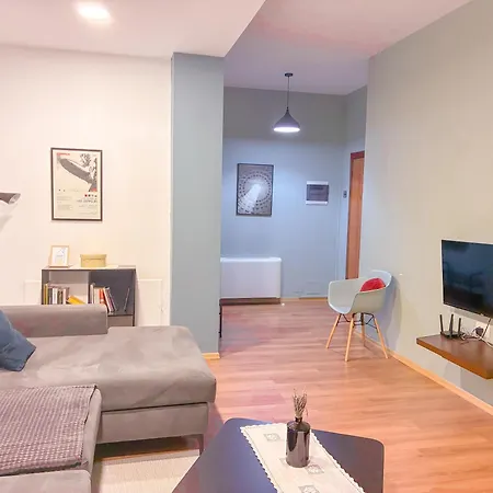 Experience At The New Bazaar