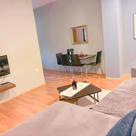 Experience At The New Bazaar