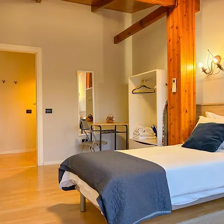 Experience At The New Bazaar