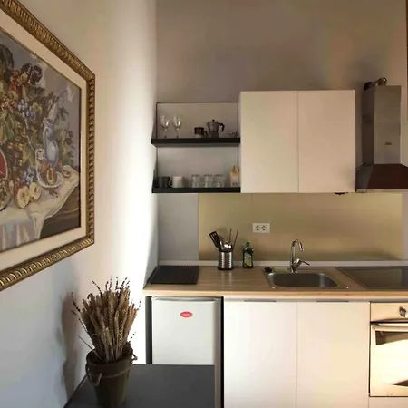 Experience At The New Bazaar